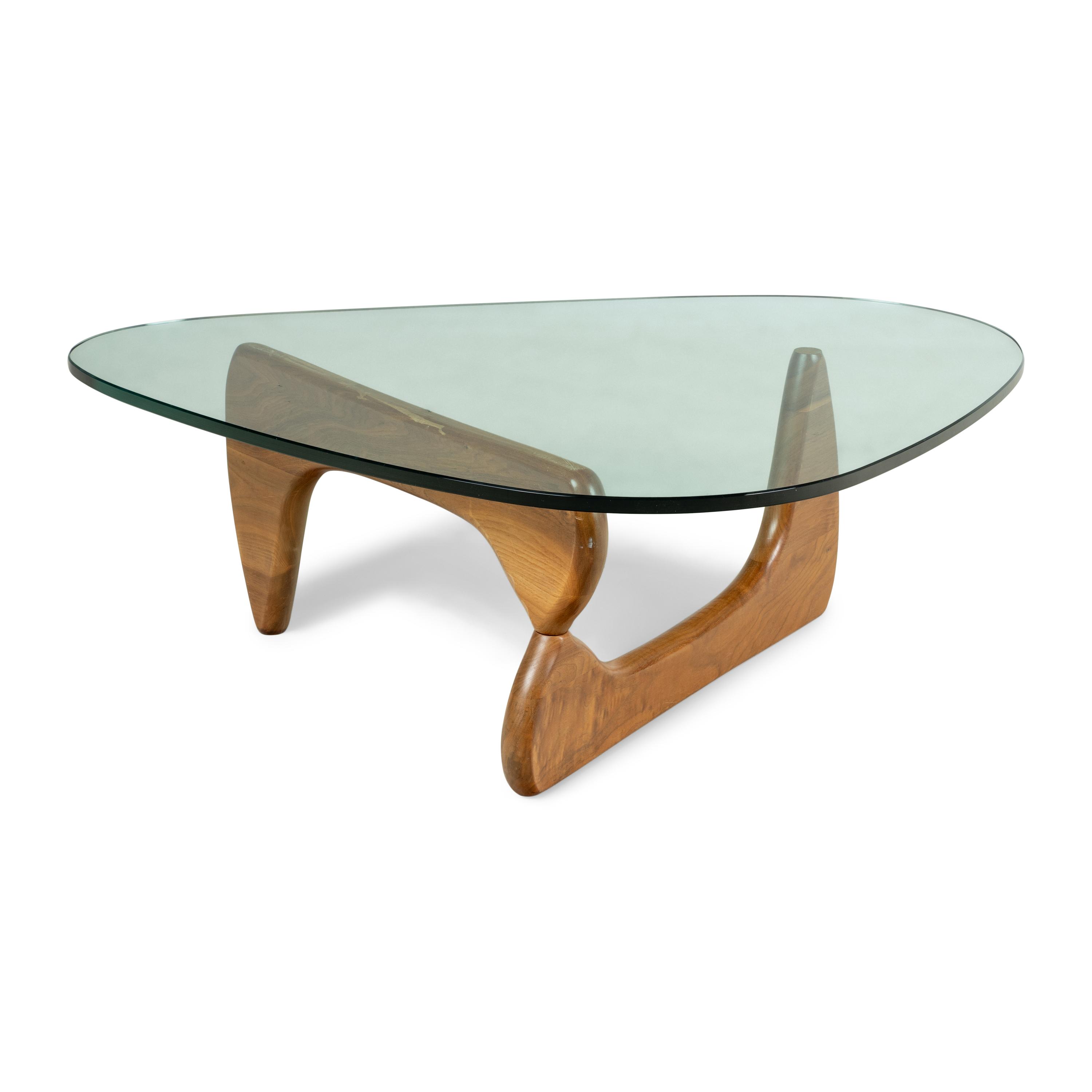 Isamu Noguchi (American, 1904-1988) — Coffee table