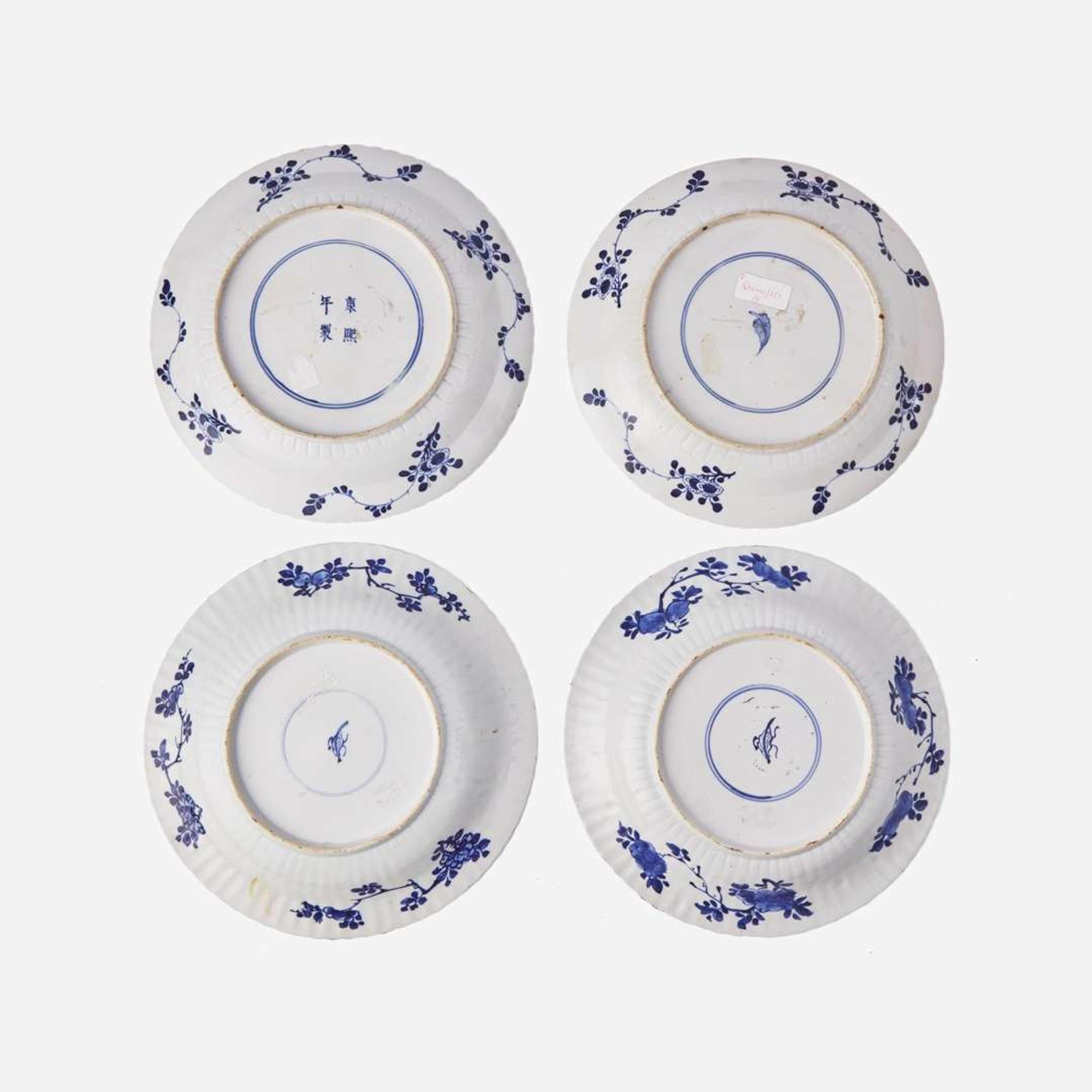 Four assorted Chinese export blue and white porcelain dishes 外銷瓷青花瓷盤一組四件 Kangxi period and later ? ?? ???