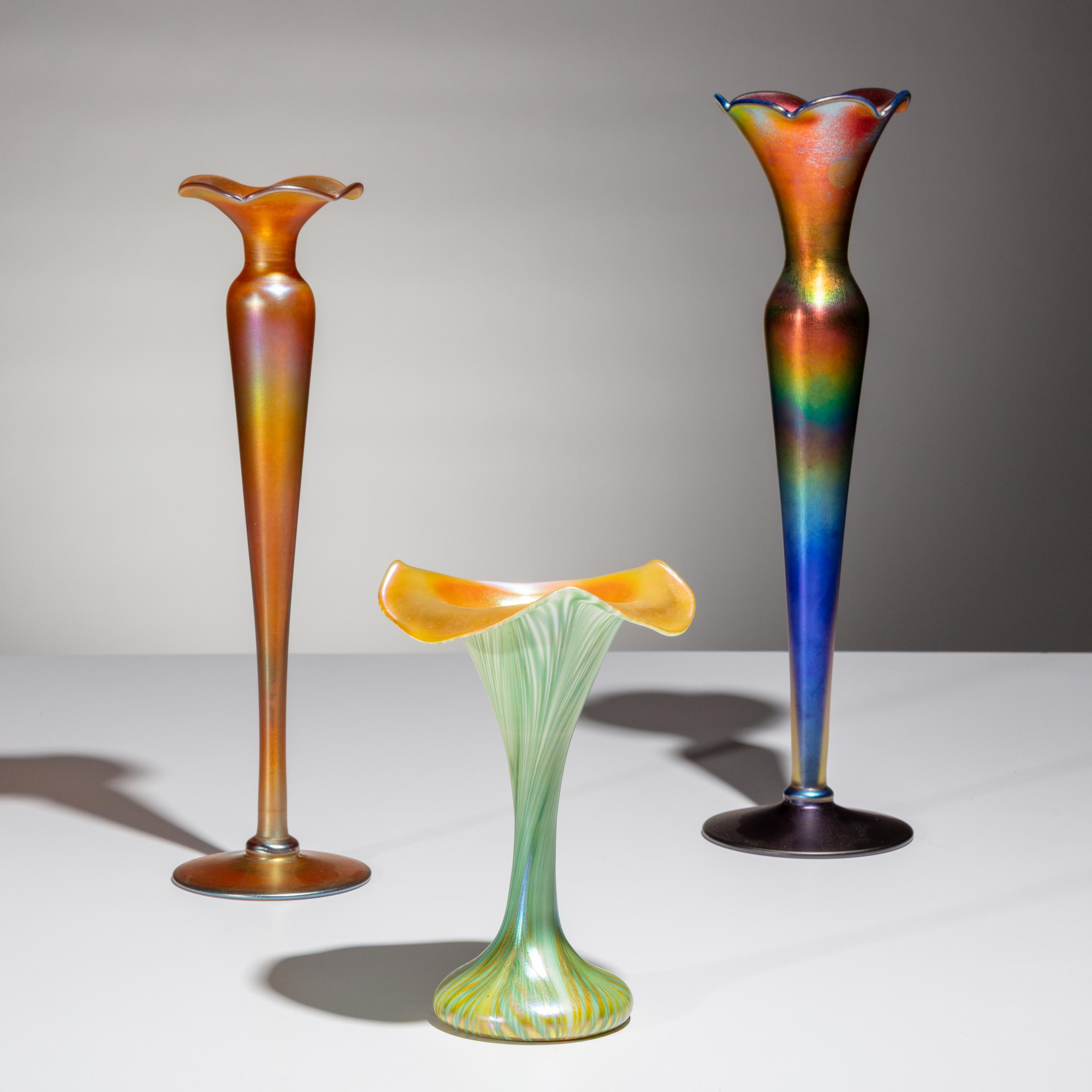 Quezal Early 20th Century — Group of 3 Vases