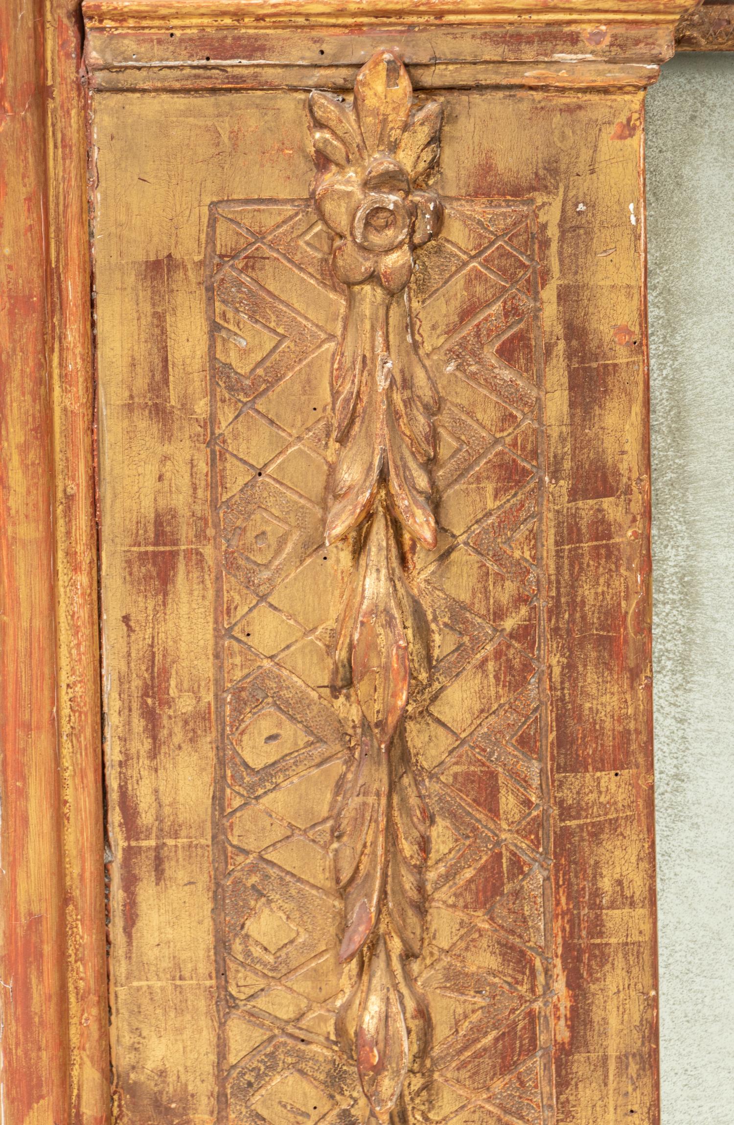 A Continental Giltwood Tabernacle Mirror