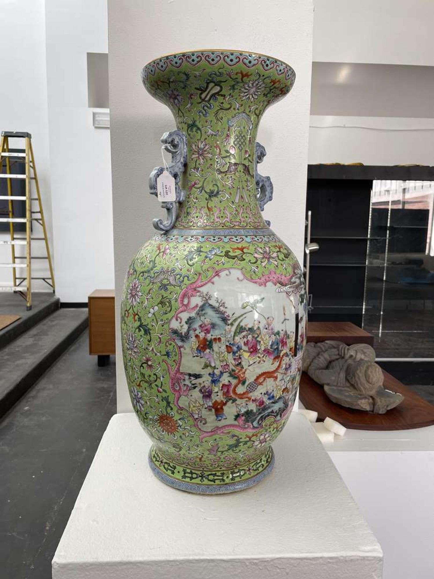 A large Chinese famille rose-decorated "Boys" Vase 粉彩嬰戲圖開光雙耳大瓶 Jiaqing mark ???
