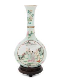 A Sgraffito Ground Famille Rose Porcelain Bottle Vase