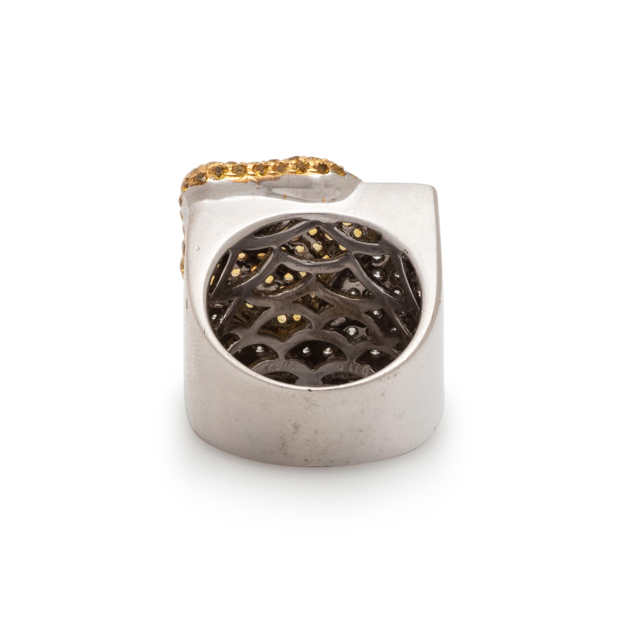 DIAMOND AND YELLOW SAPPHIRE RING