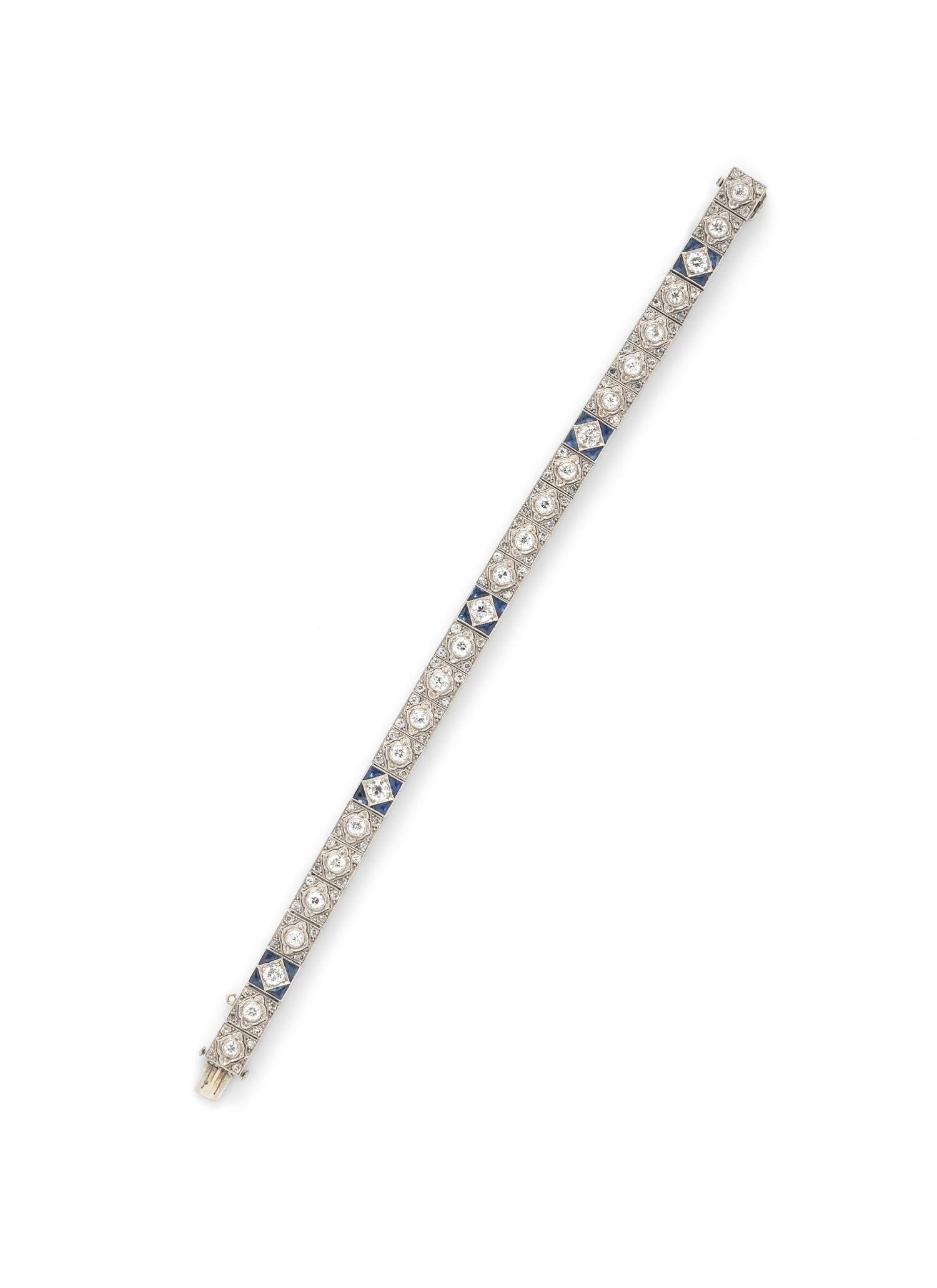 ART DECO, DIAMOND AND SAPPHIRE BRACELET