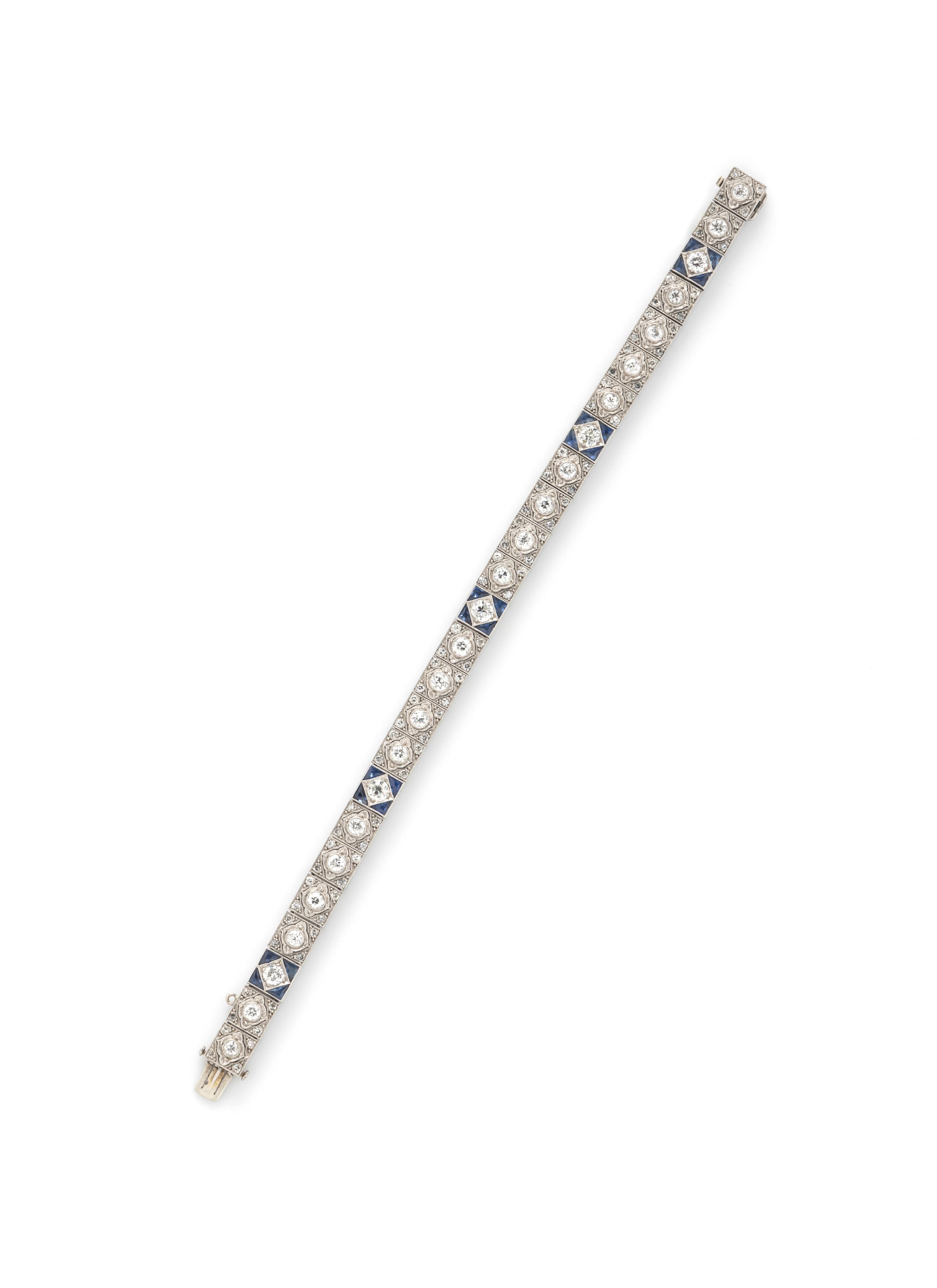 ART DECO, DIAMOND AND SAPPHIRE BRACELET