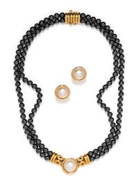 HEMATITE AND CULTURED MABE PEARL SET
