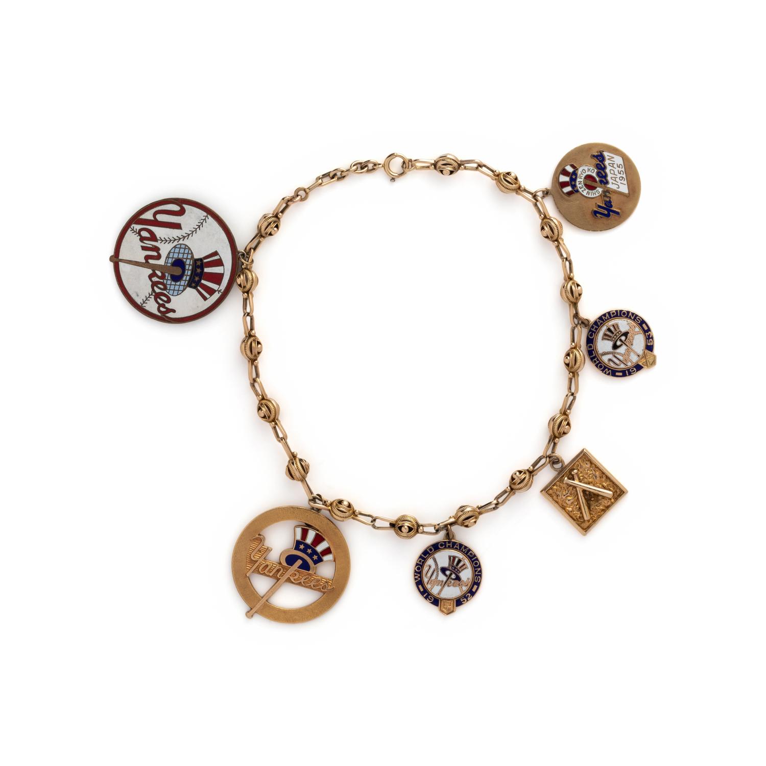 YELLOW GOLD AND GOLD-FILLED YANKEES CHARM NECKLACE