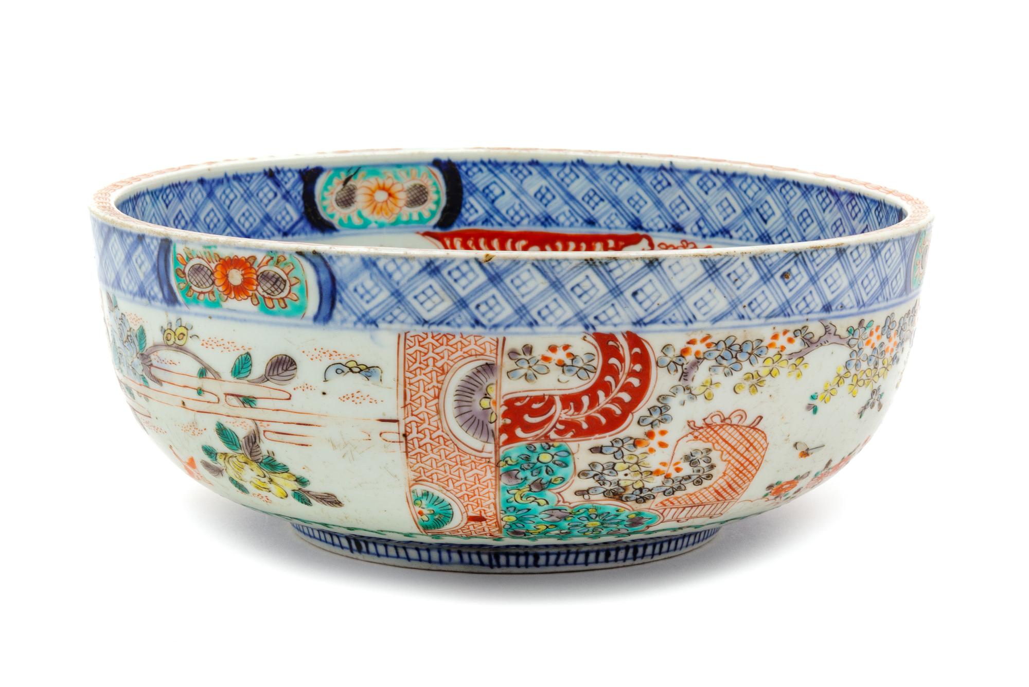 A Japanese Imari Porcelain Bowl