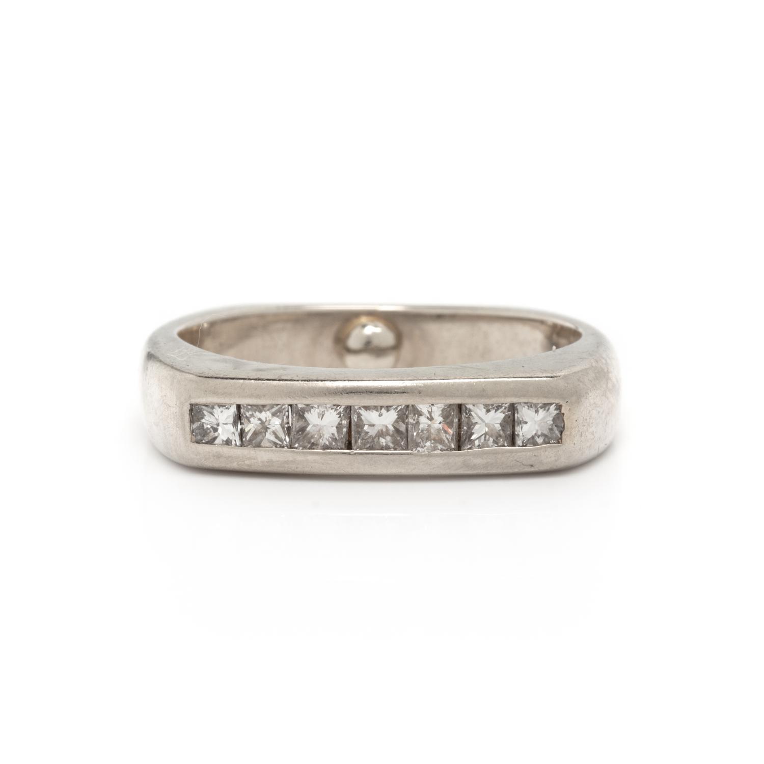 WHITE GOLD AND DIAMOND BAND