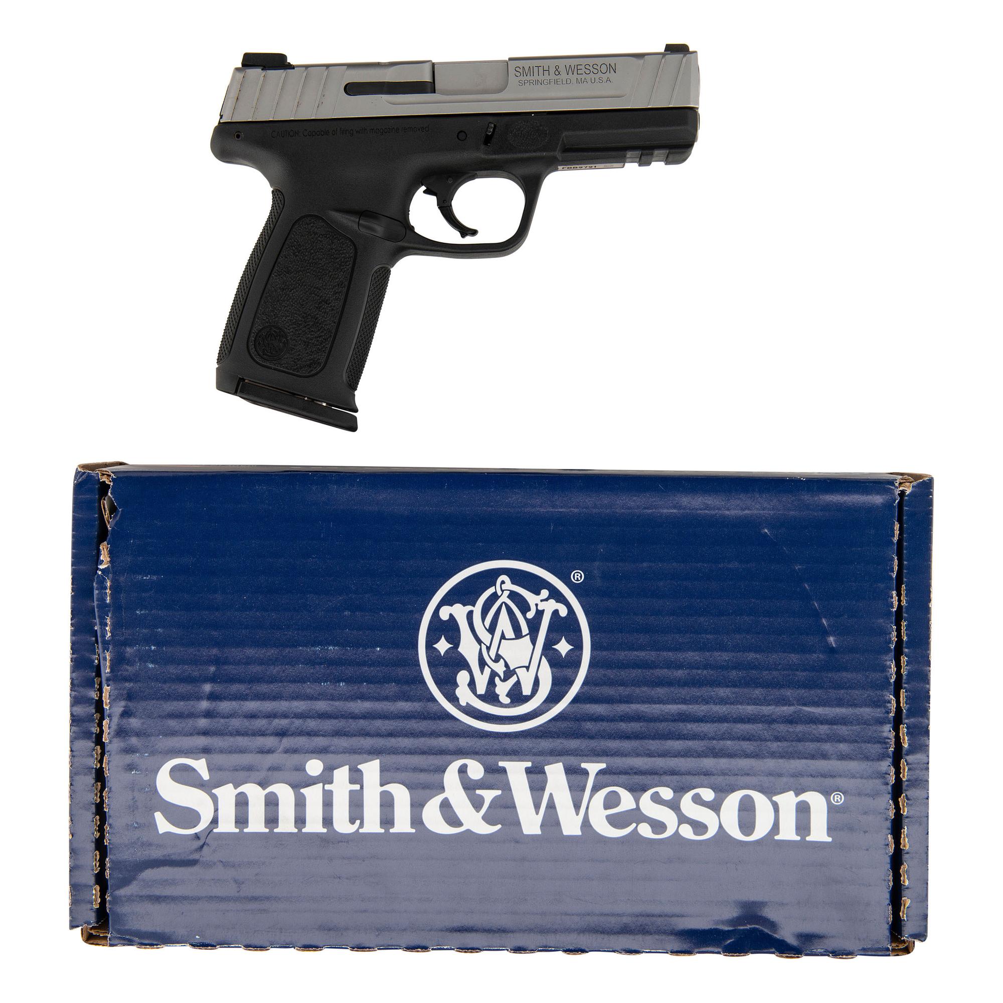 *Smith & Wesson SD9 VE in Box