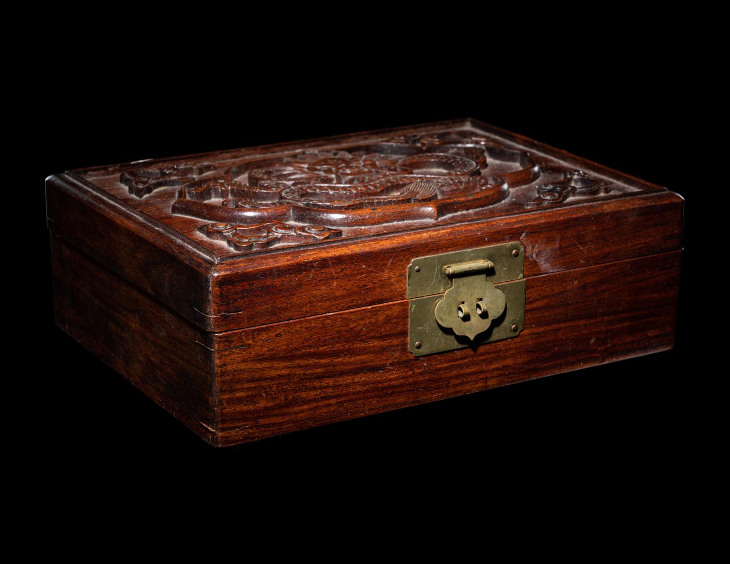 A Huanghuali Hinged Jewelry Box
