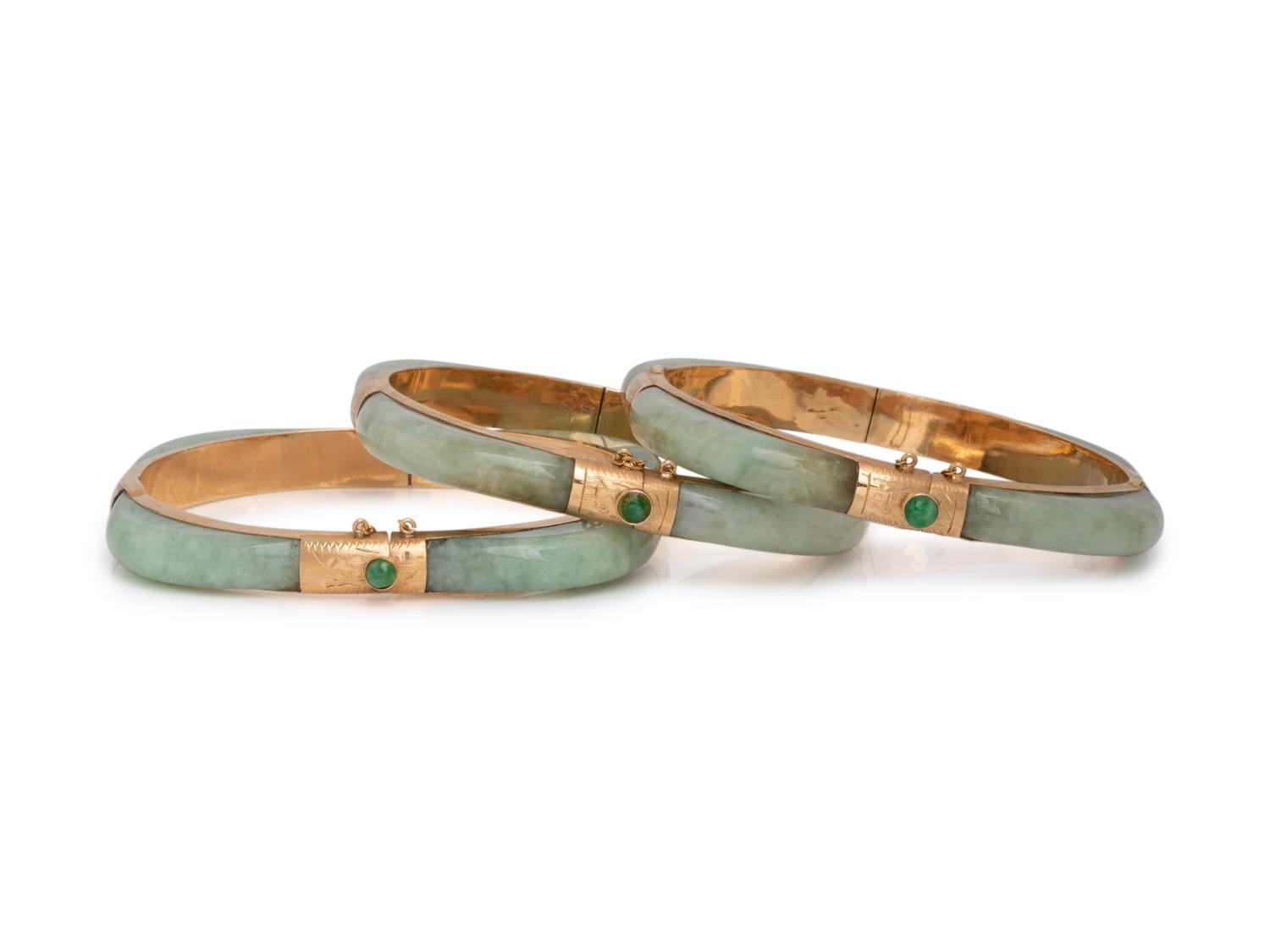 COLLECTION OF JADE BANGLE BRACELETS