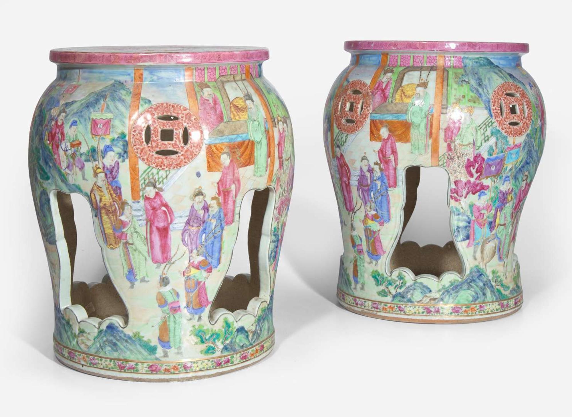 An unusual pair of Chinese export porcelain famille rose-decorated garden stools, first half 19th Century 粉彩繡墩一對 十九世紀初