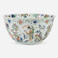 A Chinese famille verte-decorated lobed porcelain large bowl Kangxi period