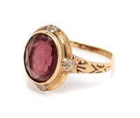 A Yellow Gold and Purple Simulant Ring,