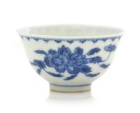 A Blue and White 'Peony' Porcelain Cup