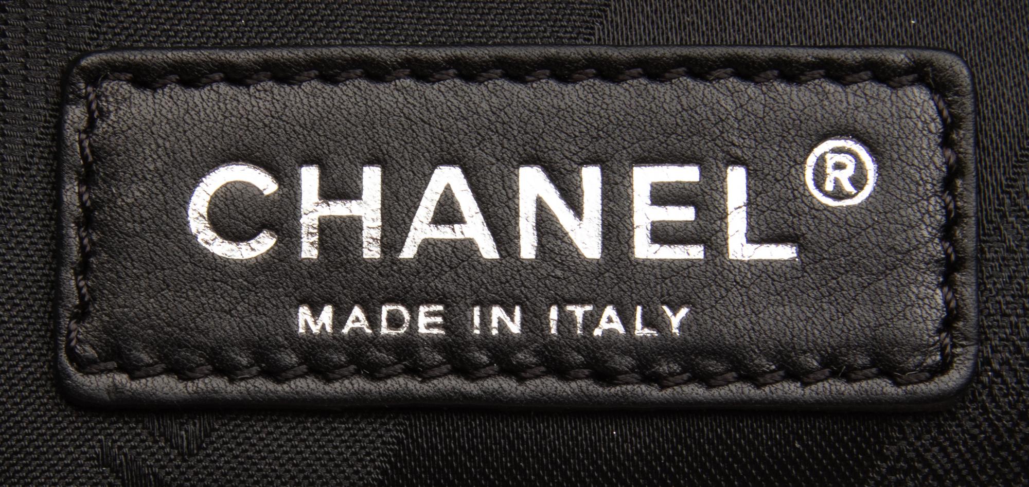 CHANEL, PORTOBELLO TOTE