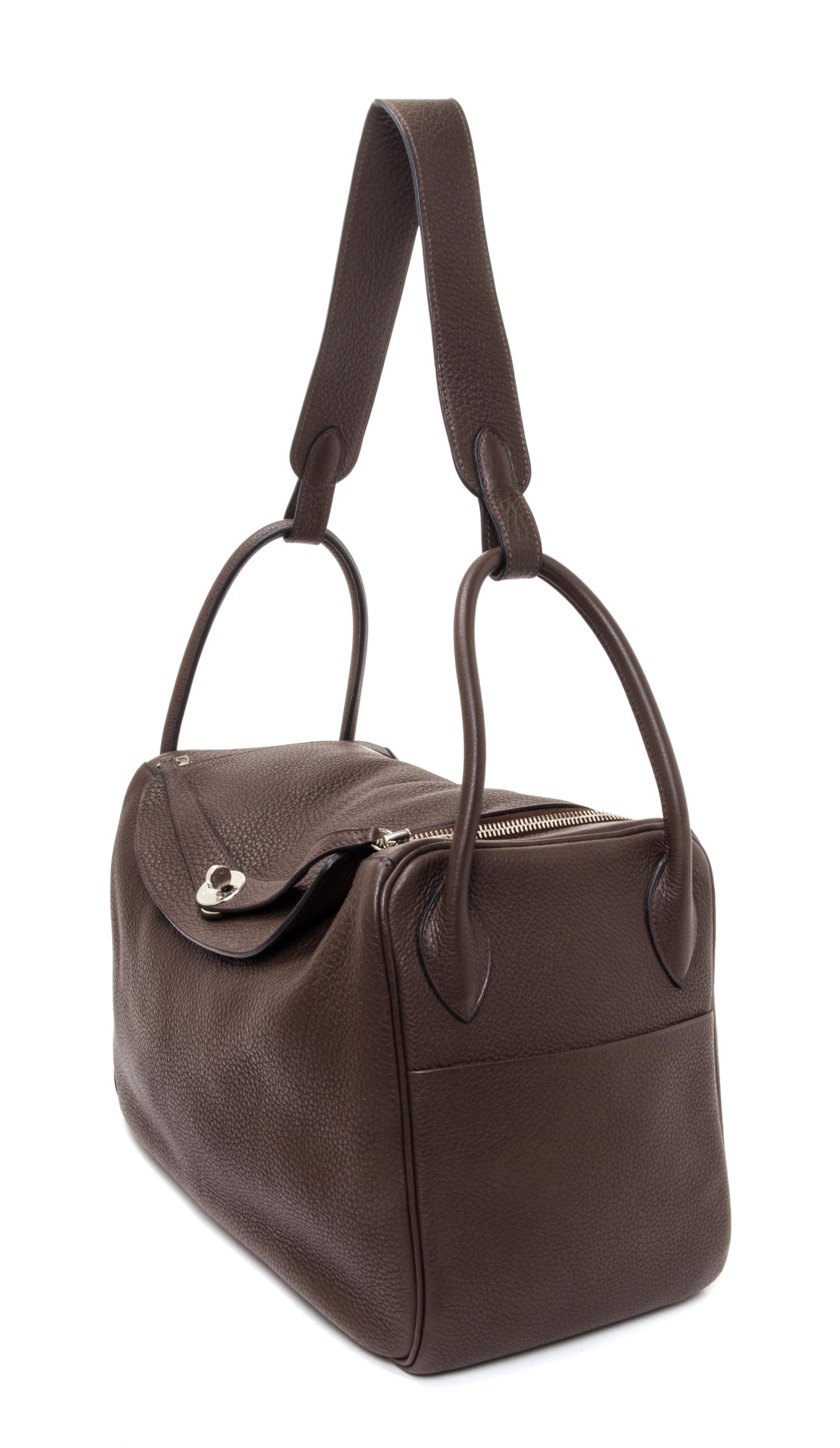 An Hermes Cafe Taurillon Clemence Lindy 34 Handbag, 13.5" x 8" x 7".