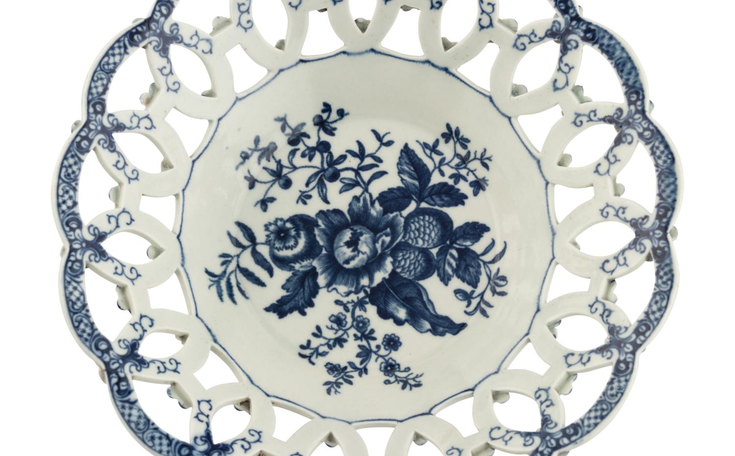 A Worcester Porcelain Basket