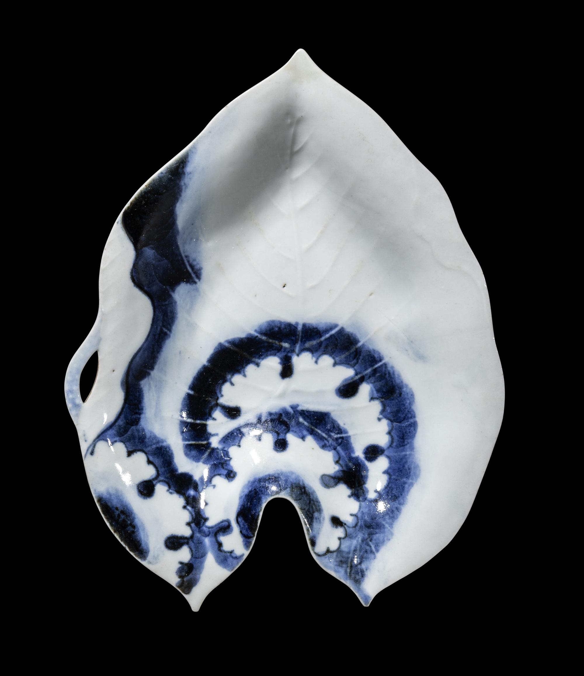 A Matsugatani Leaf-Shaped Dish