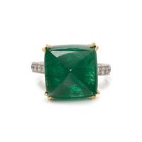EMERALD AND DIAMOND RING
