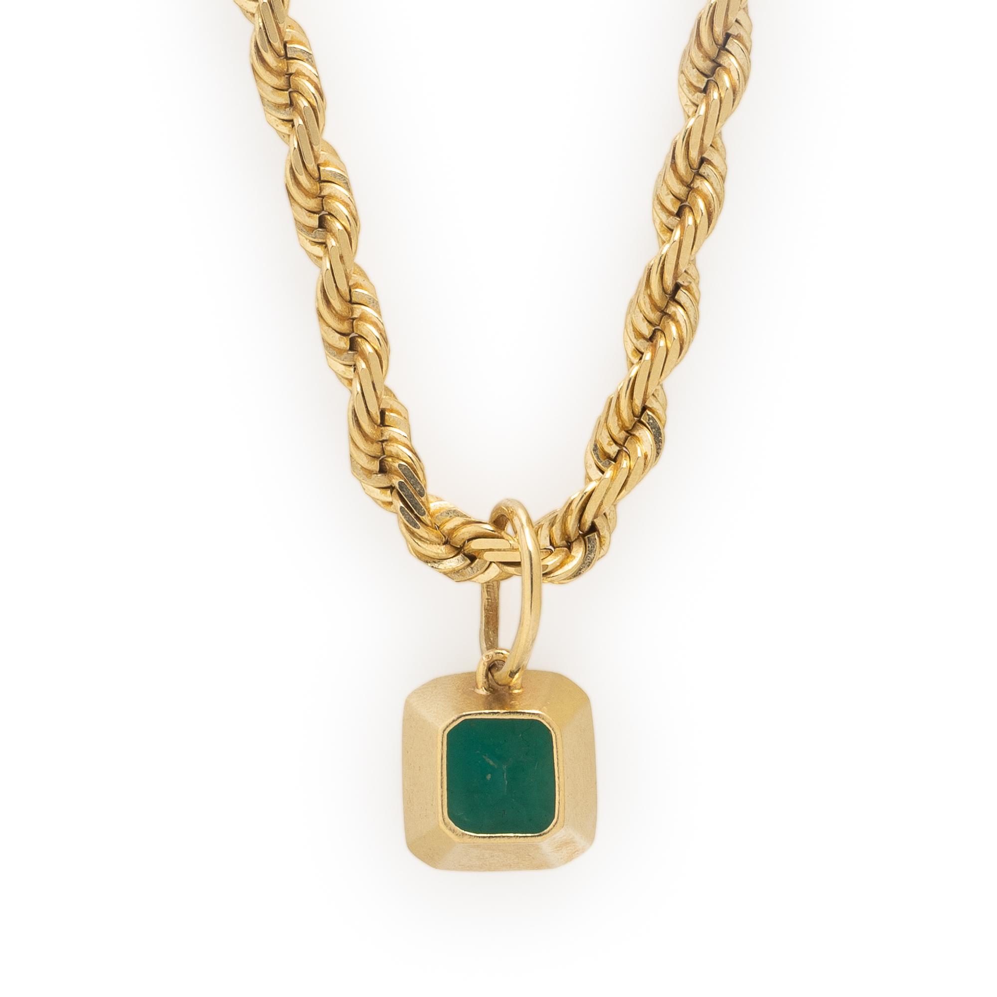 Emerald and Yellow Gold Pendant Necklace
