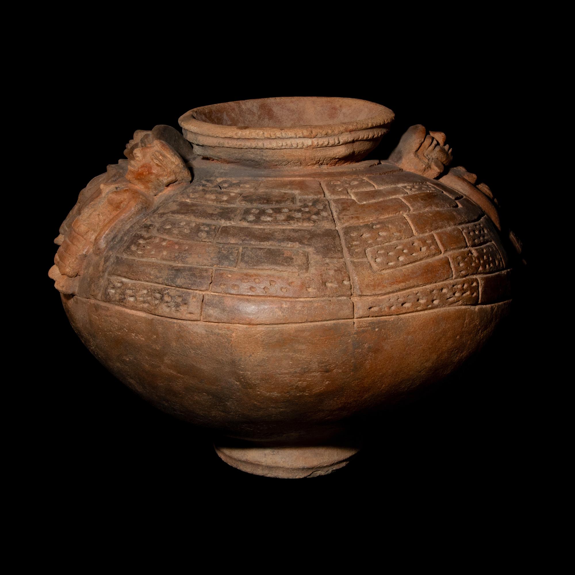 A Sinu Marriage Vessel