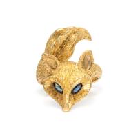 YELLOW GOLD AND SAPPHIRE FOX RING
