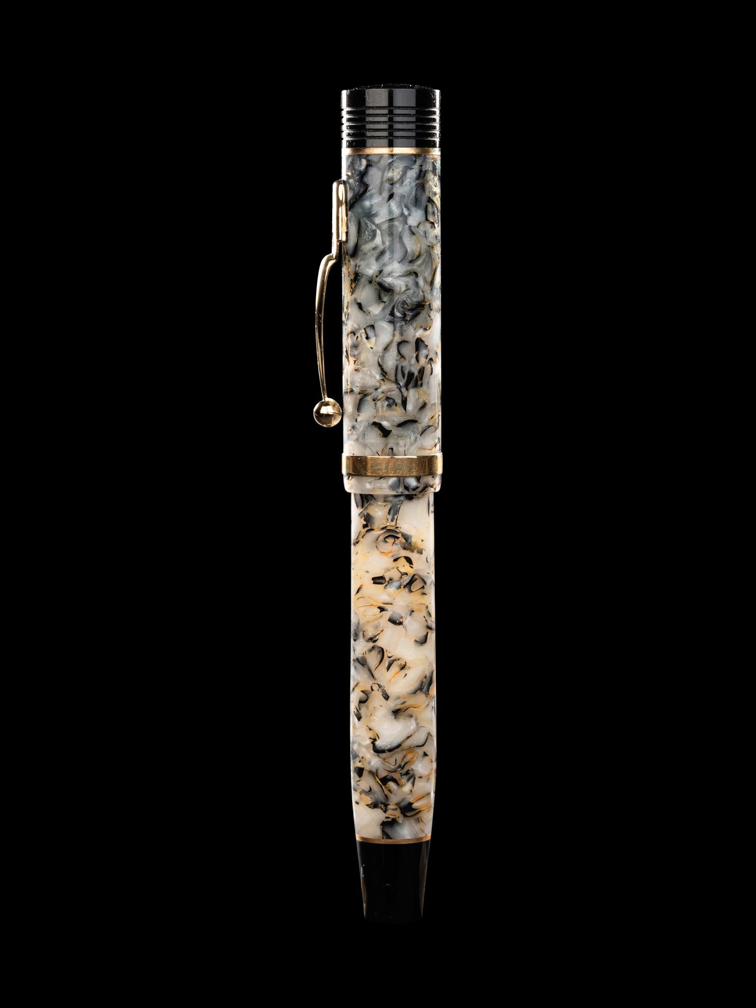 Conway Stewart: Churchill-White Tiger Limited Edition Fountain Pen and Ink Set
