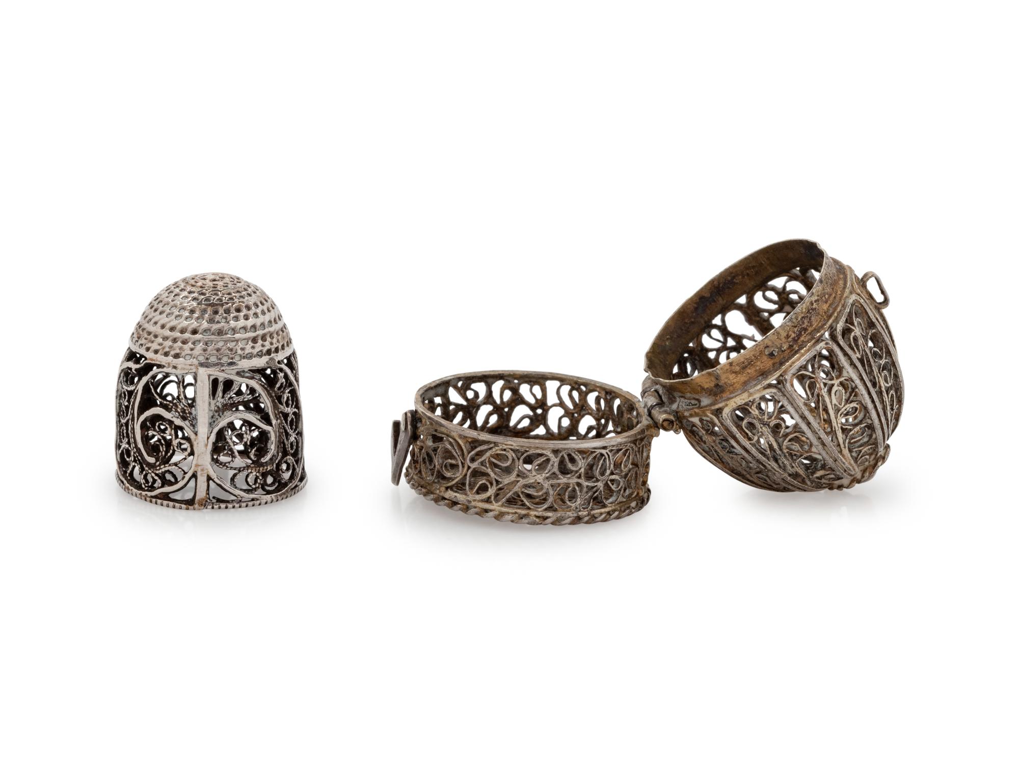 A Continental Silver Filigree Thimble and Thimble Case