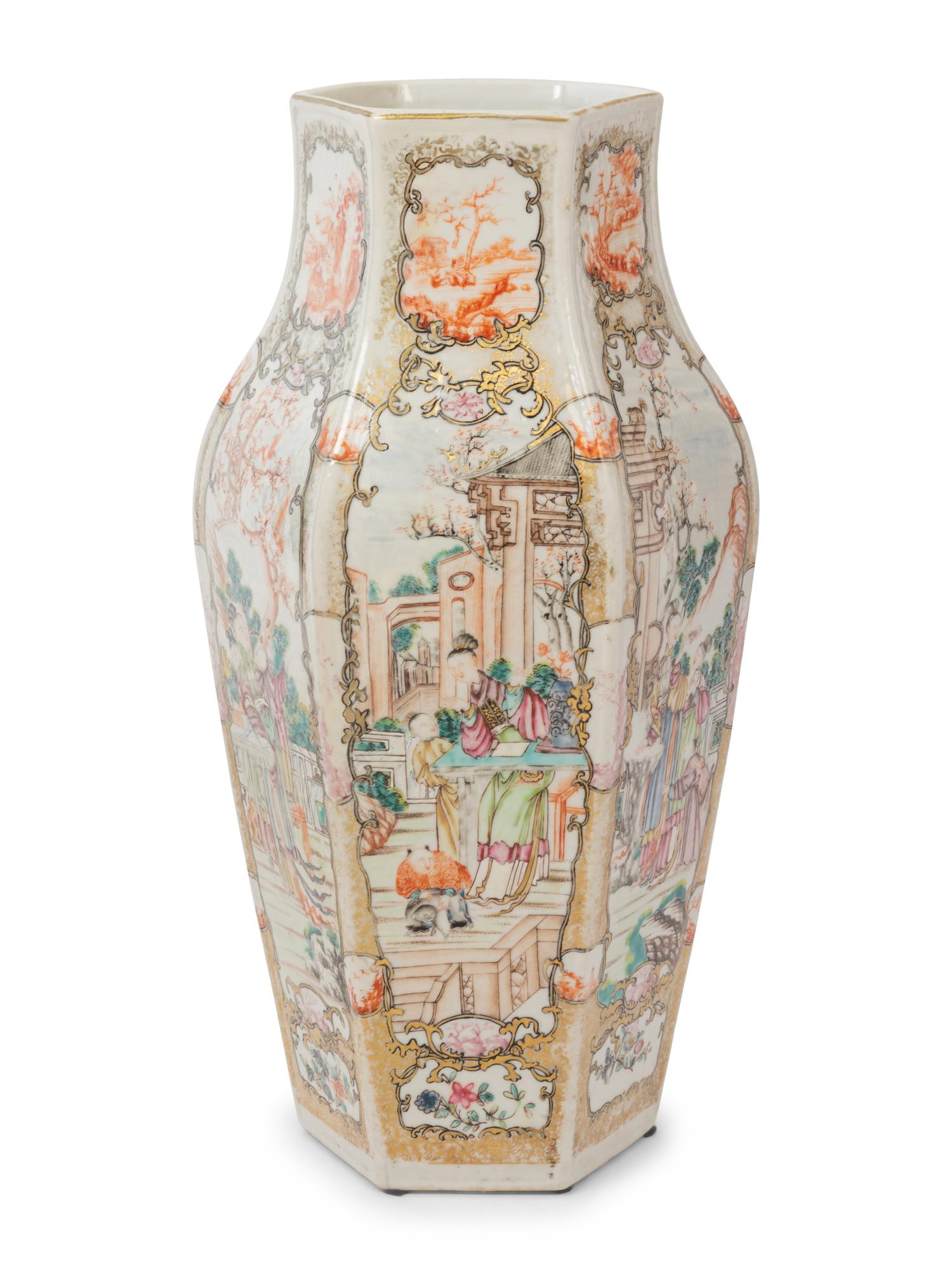 A Chinese Export Porcelain Vase