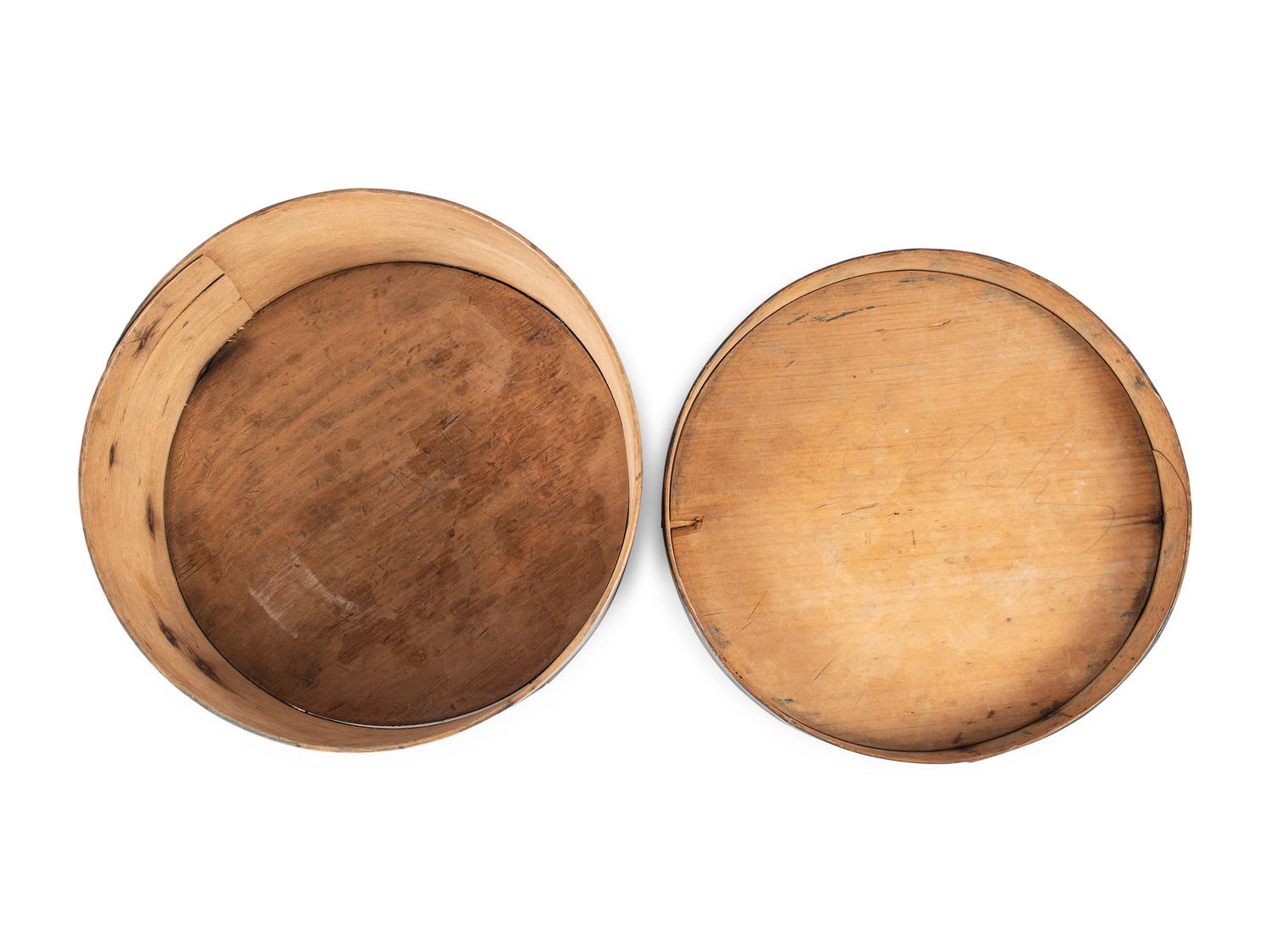 Four Oval Pantry Boxes in Old Paint