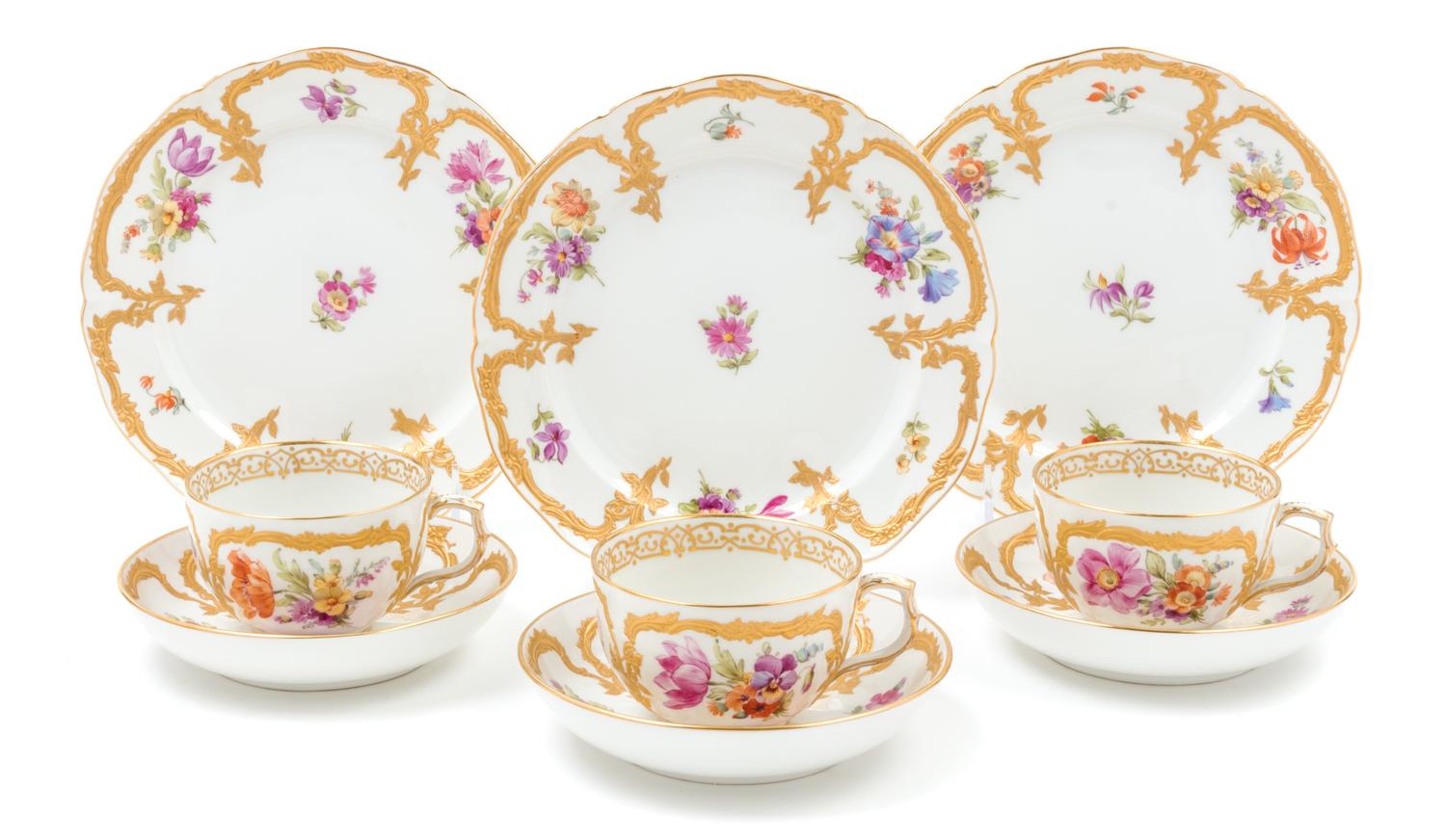A Berlin (K.P.M.) Porcelain Dessert Service Width of tray 17 inches. — 19TH/20TH CENTURY