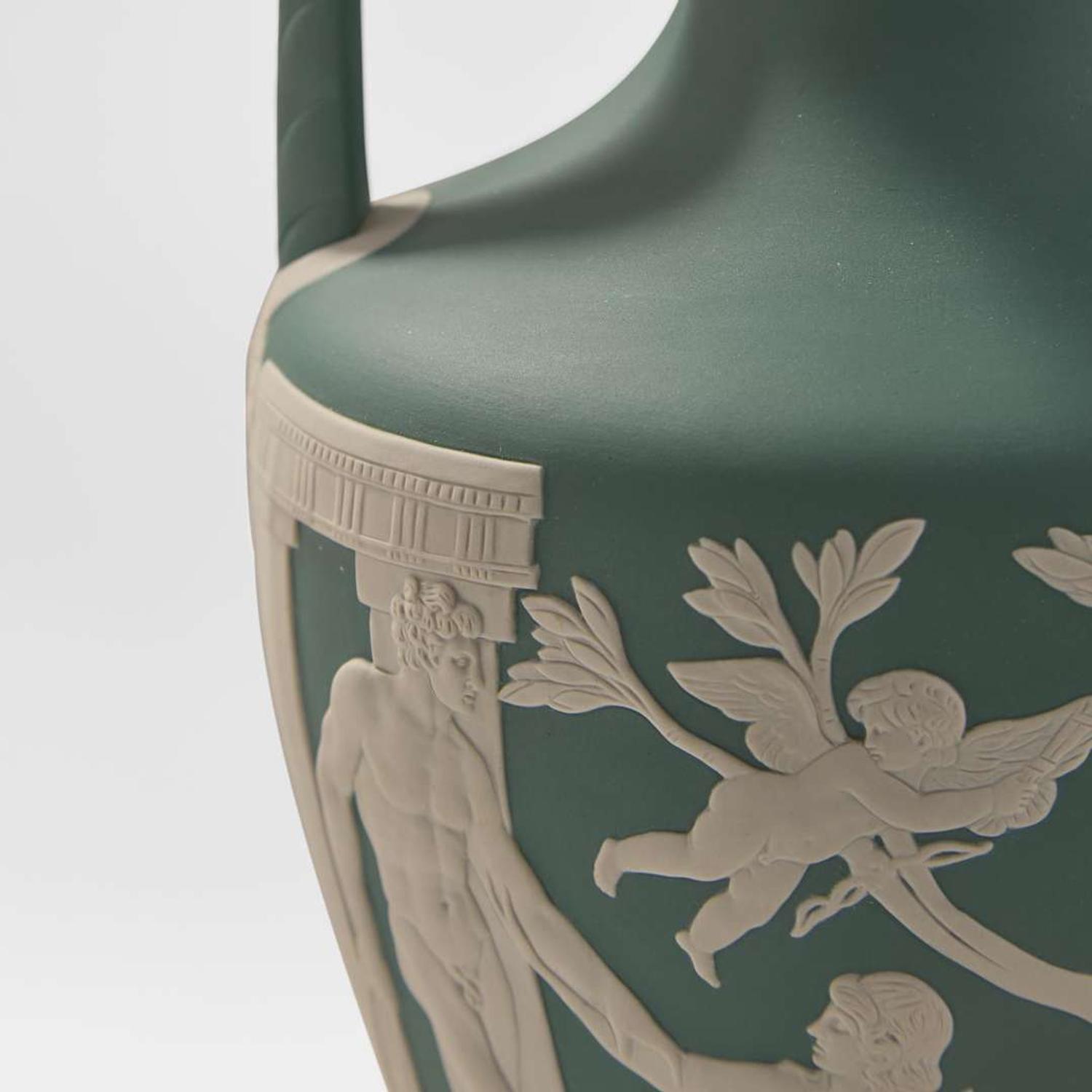 A Wedgwood Solid Teal Jasperware Portland Vase UK, 1980s