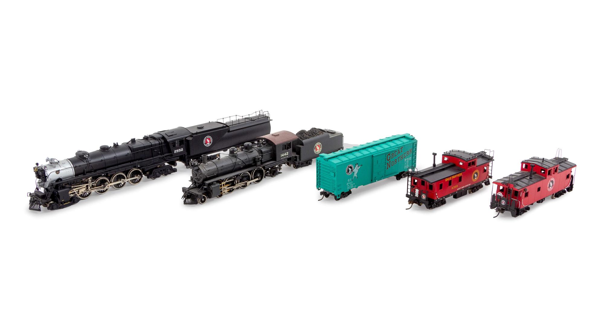 Two Polychrome Japanese HO-Gauge Great Northern Railroad Locomotives and Tenders