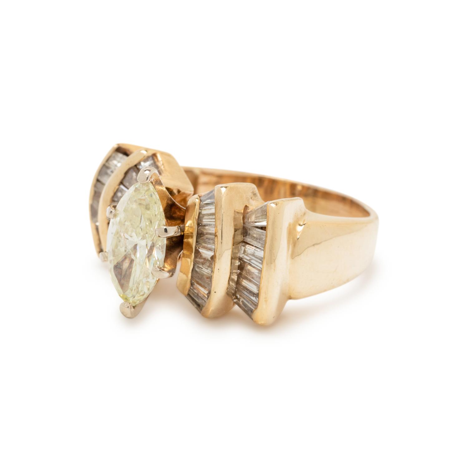 DIAMOND RING