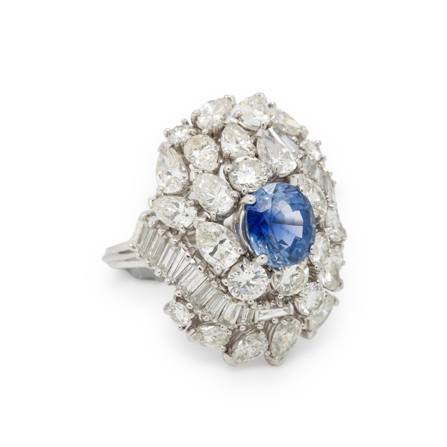 SAPPHIRE AND DIAMOND COCKTAIL RING