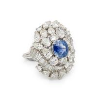 SAPPHIRE AND DIAMOND COCKTAIL RING