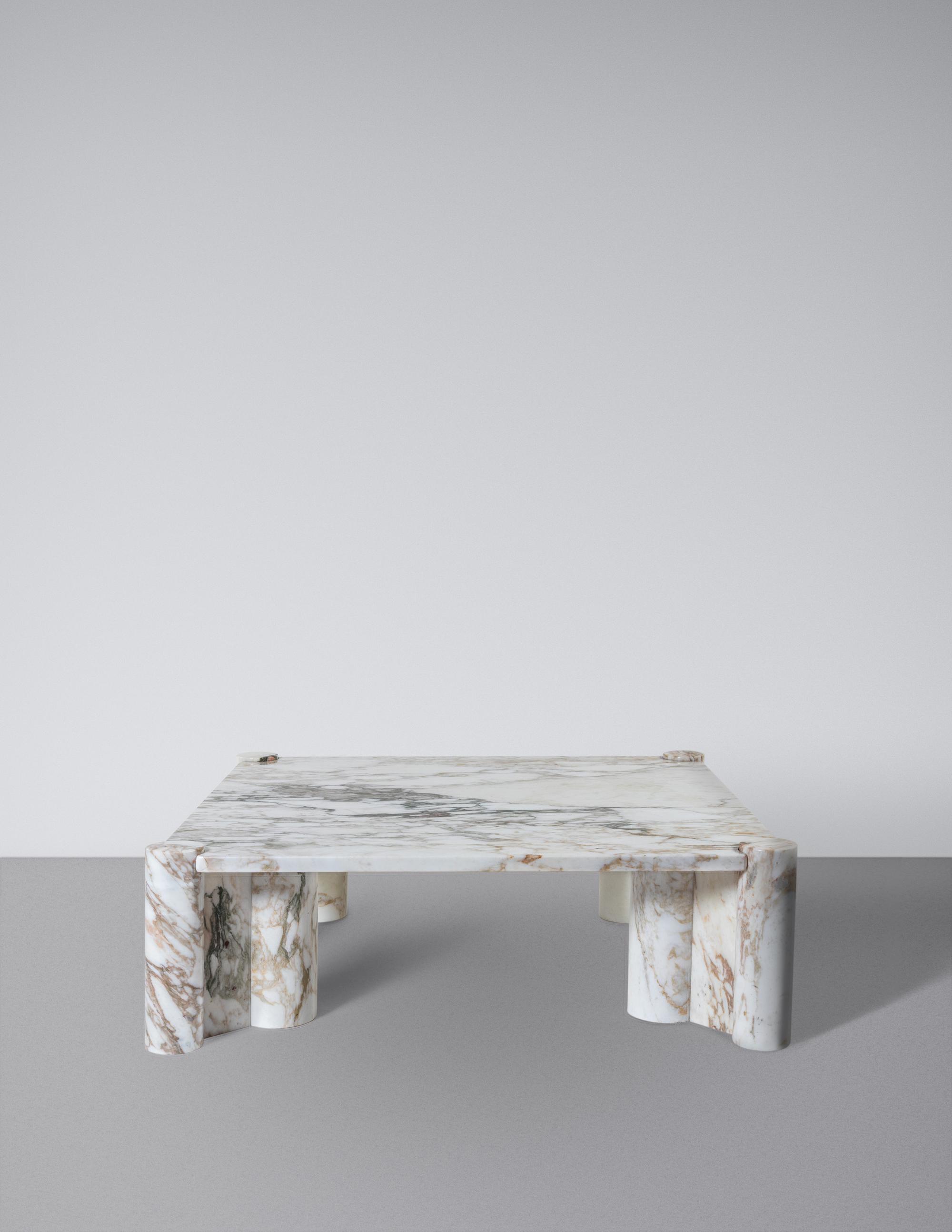 Jumbo Coffee Table Knoll International