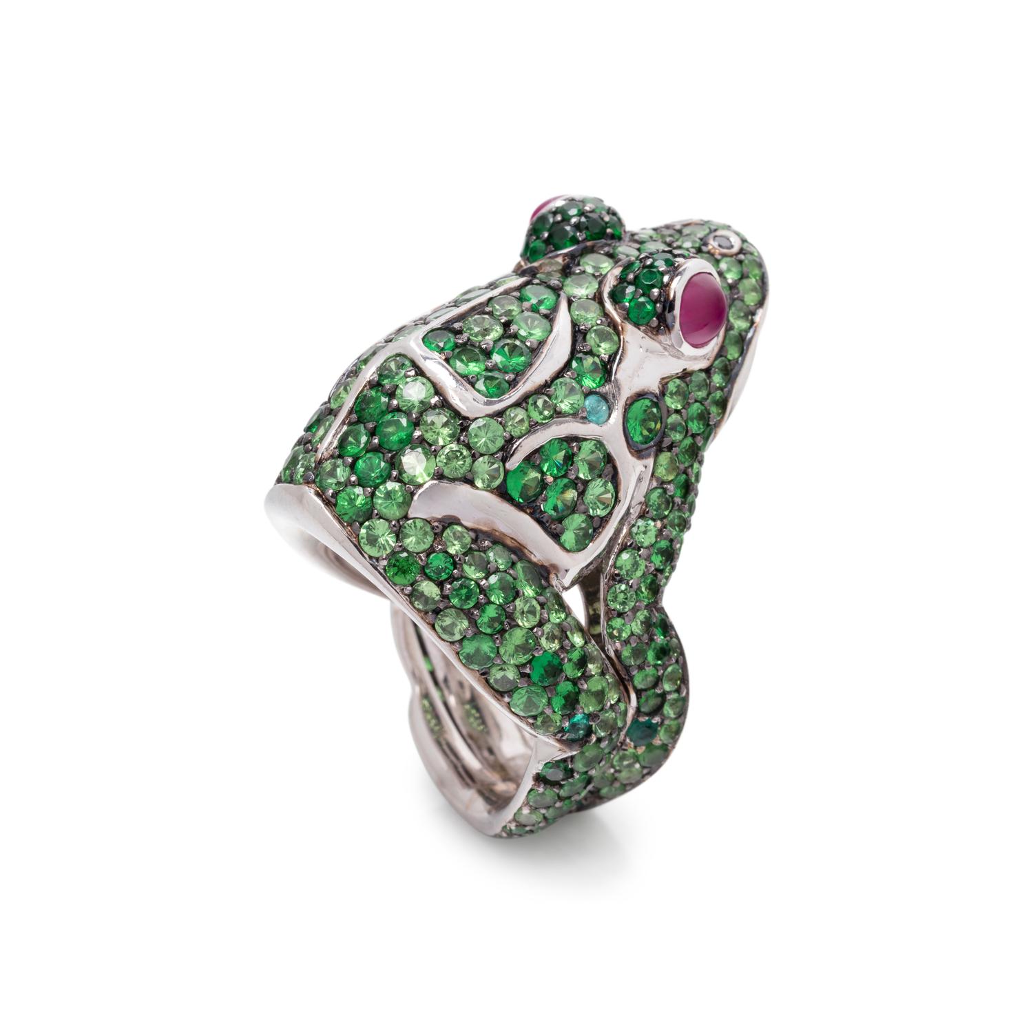 DE GRISOGONO, TSAVORITE GARNET AND RUBY FROG RING