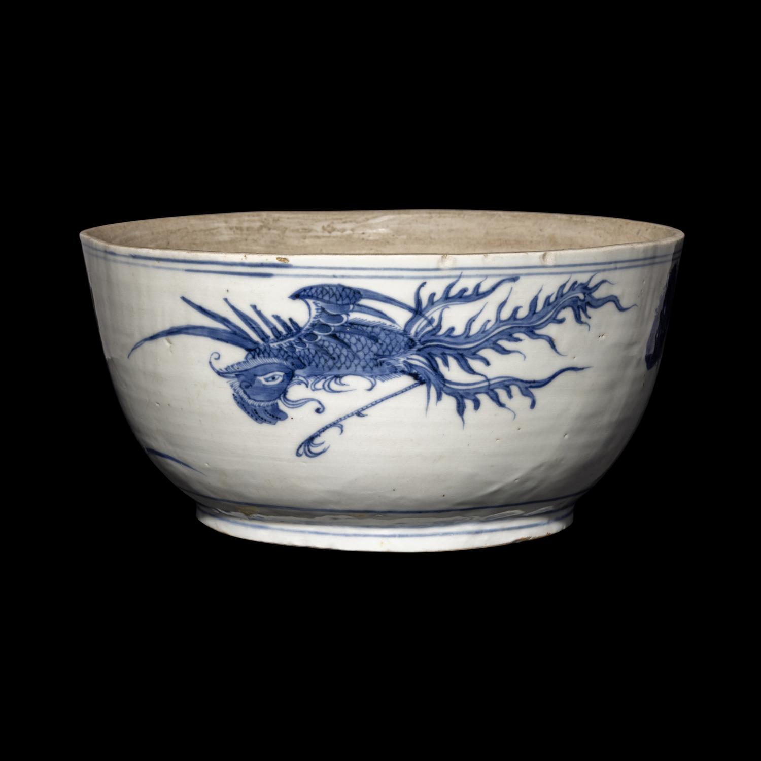 A Chinese Blue and White Porcelain 'Phoenix and Peony' Bowl, 18th Century 清中期 青花鳳穿牡丹紋碗