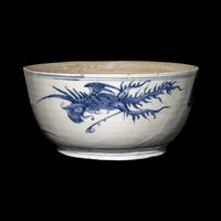A Chinese Blue and White Porcelain 'Phoenix and Peony' Bowl, 18th Century 清中期 青花鳳穿牡丹紋碗