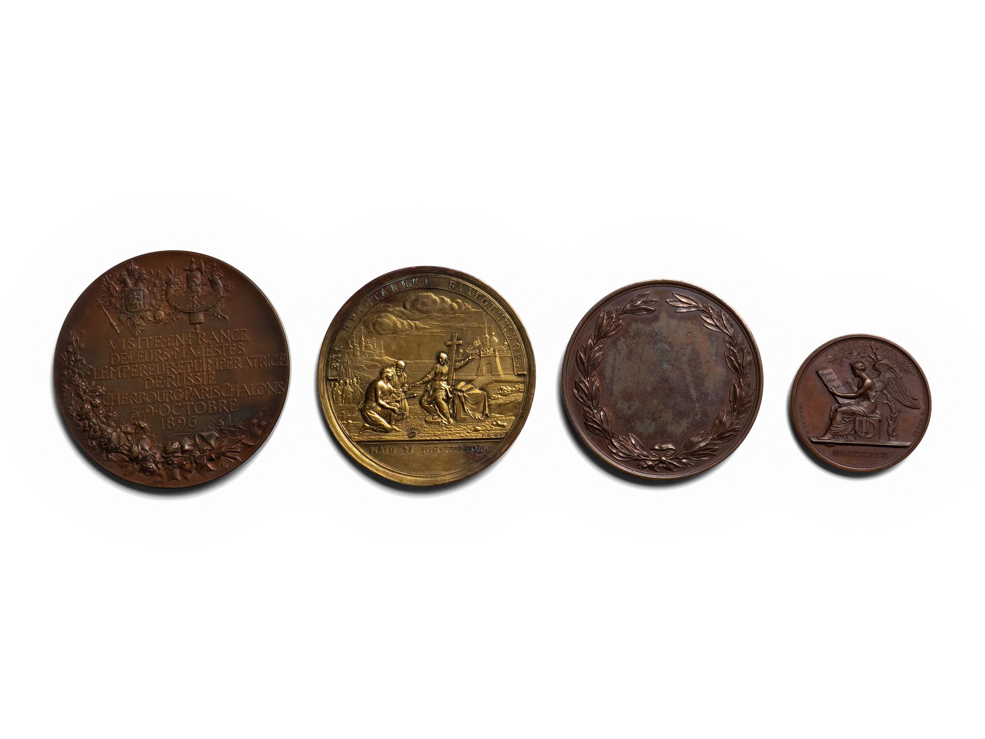 [EXONUMIA] A Group of Four Commemorative Medallions of Russian Interest
