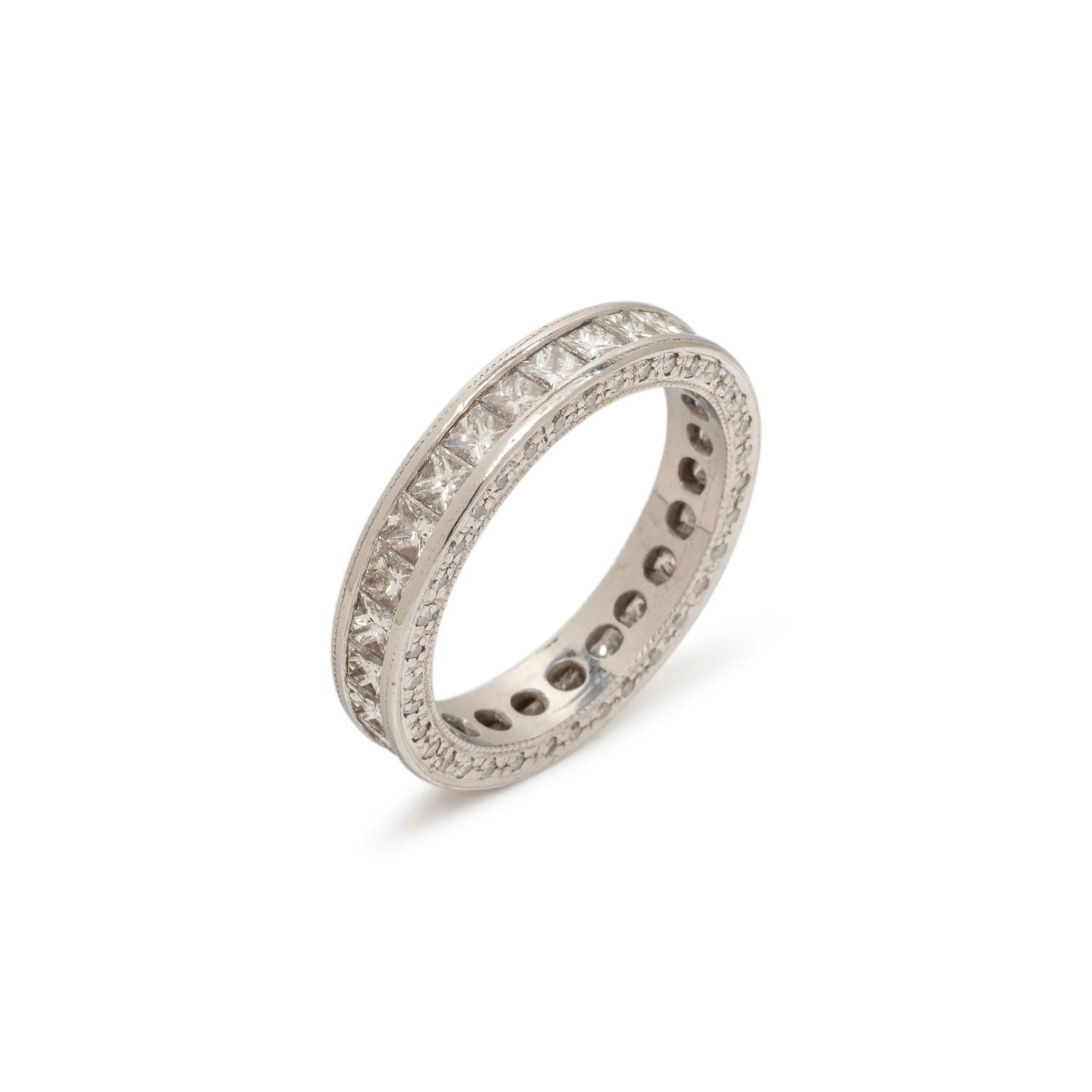 DIAMOND ETERNITY BAND