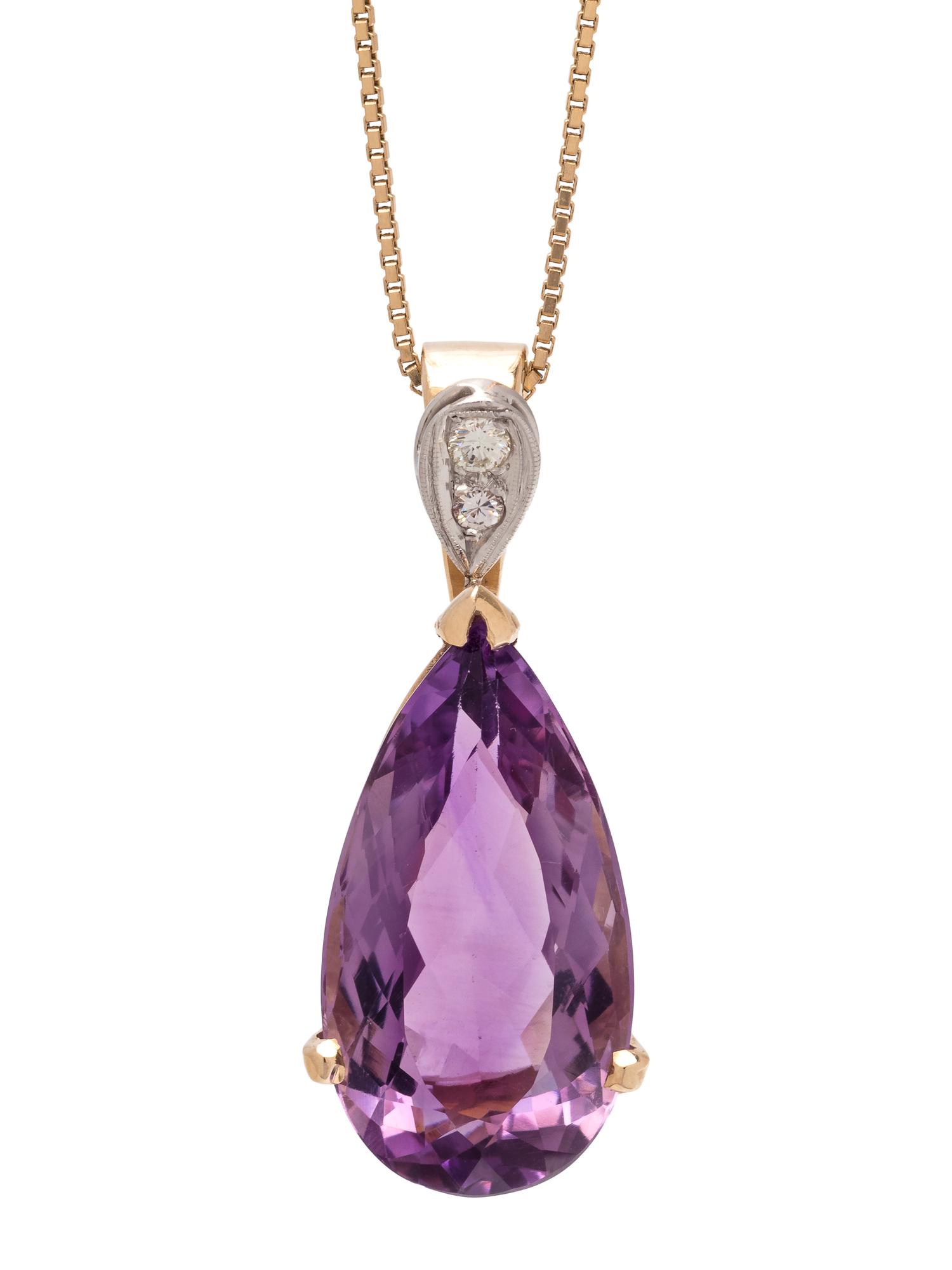 AMETHYST AND DIAMOND PENDANT/NECKLACE