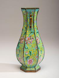 A Chinese Peking Enamel Vase