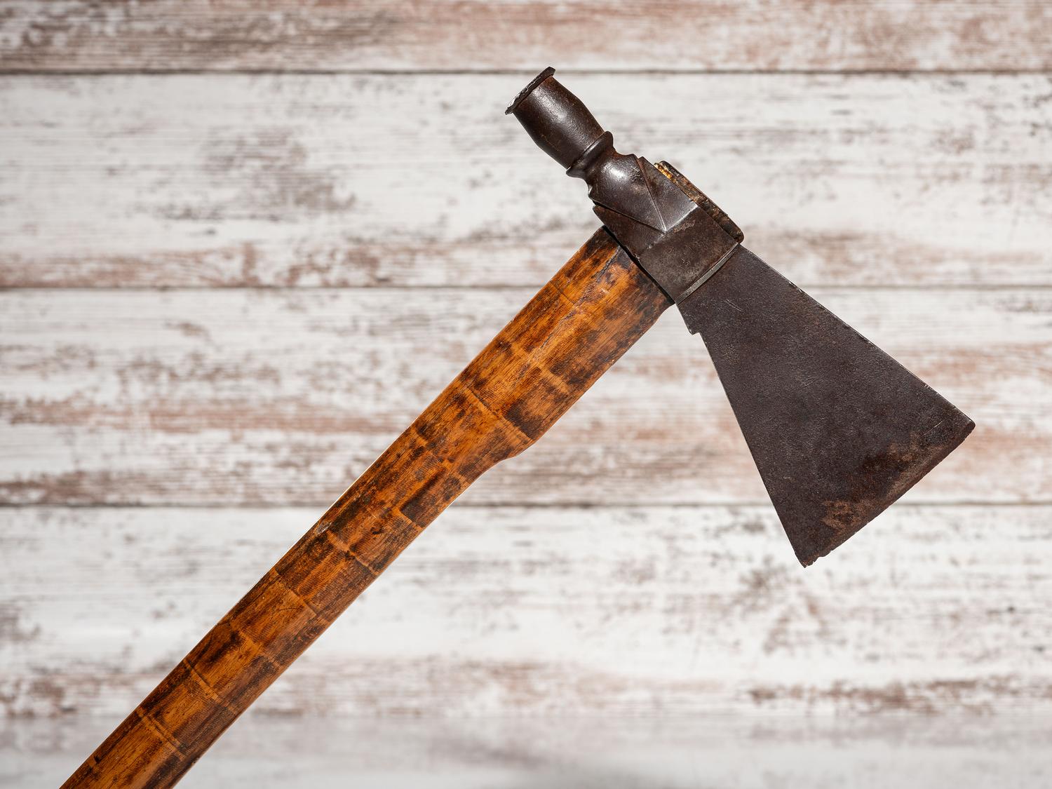 Northern Plains Pipe Tomahawk