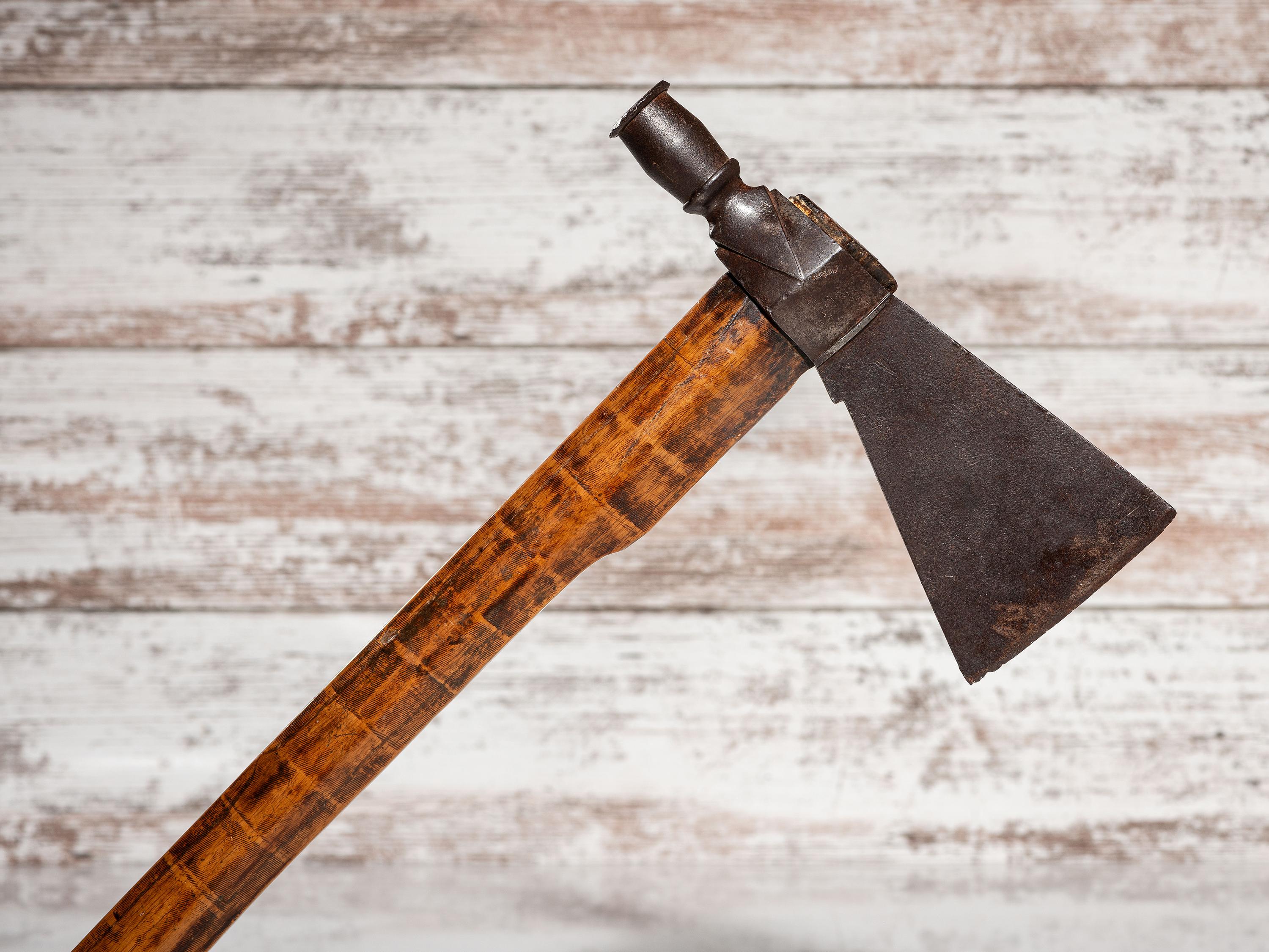 Northern Plains Pipe Tomahawk