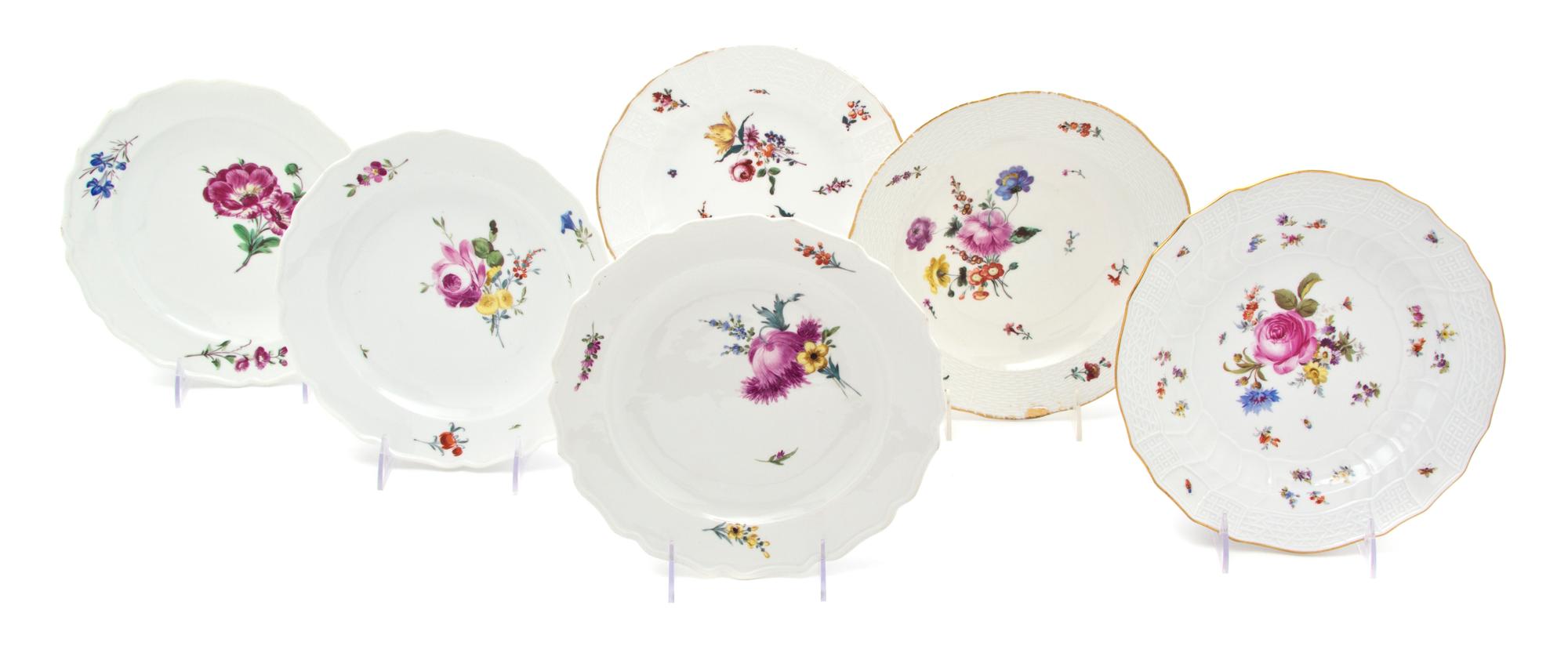 Three Meissen Marcolini Porcelain Plates, Diameter of largest 9 1/2 inches.