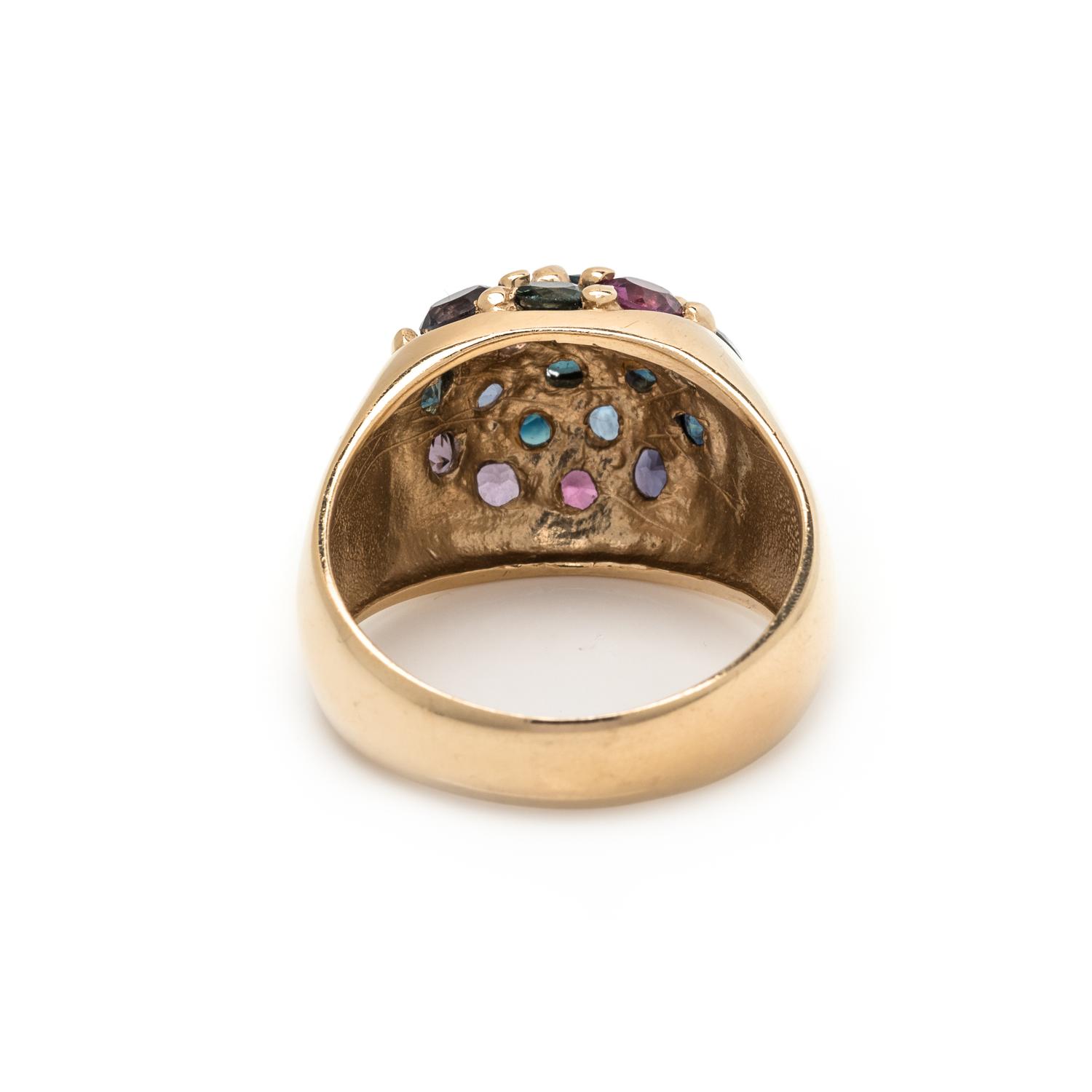 MULTICOLOR SAPPHIRE RING